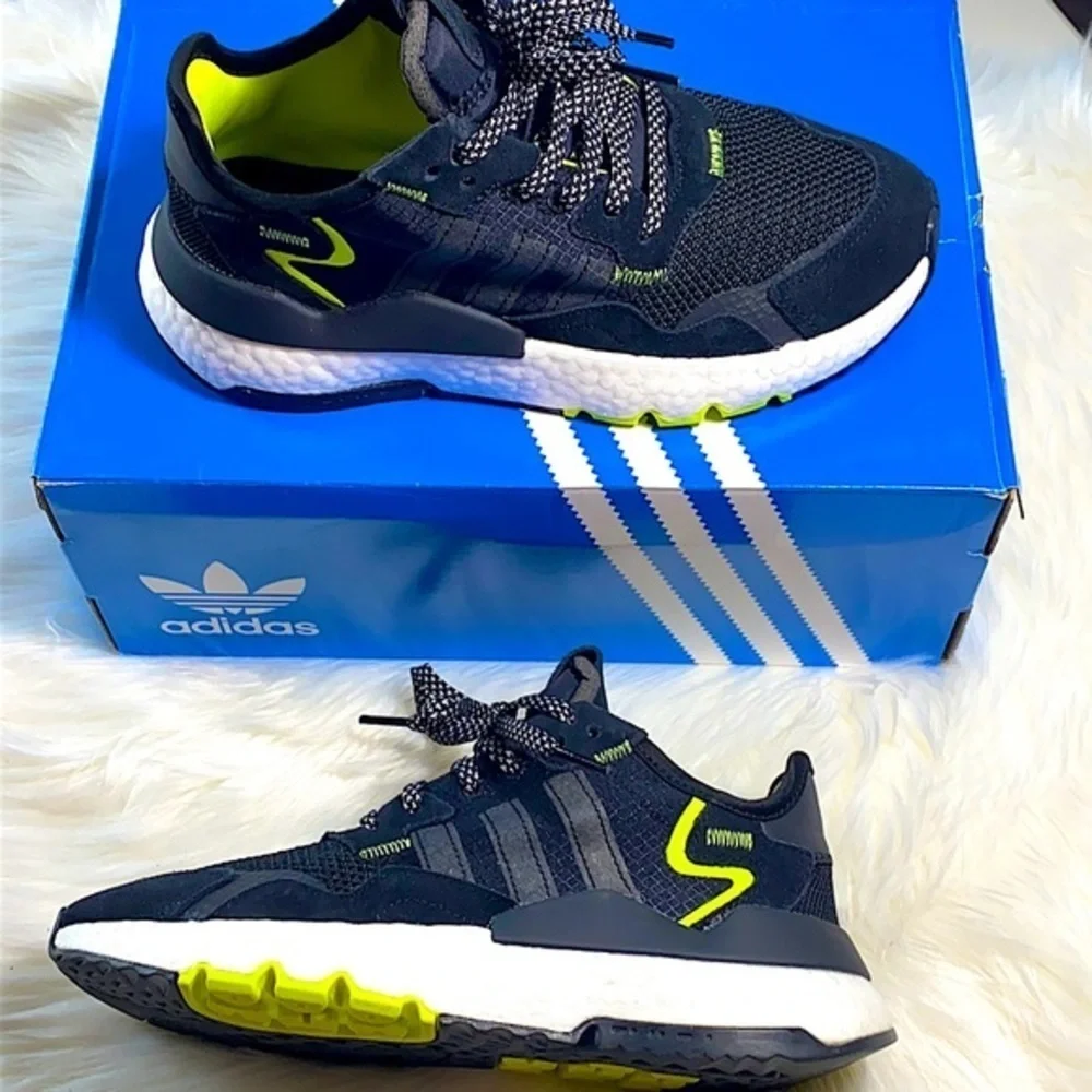 Adidas 🌙 NiteJoggers Ref. Rare Colorway/ Blk/Neon